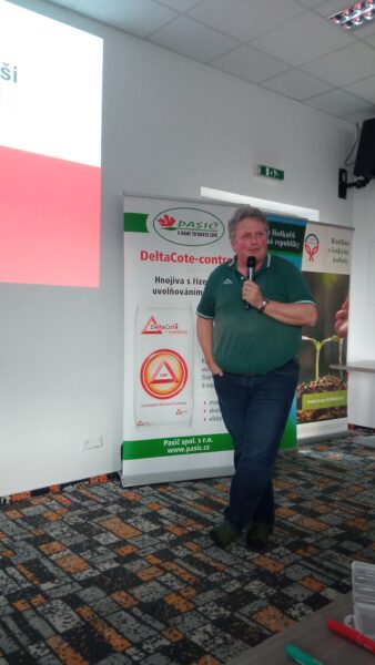 Část prezentací ze Školkařských dnů 2026 / fotogalerie / IMG 20260212 141242